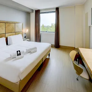 Fiera Otel